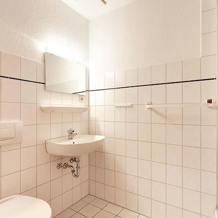 Idyll, Haupthaus Whg 656 Appartement Sellin (Rugen)